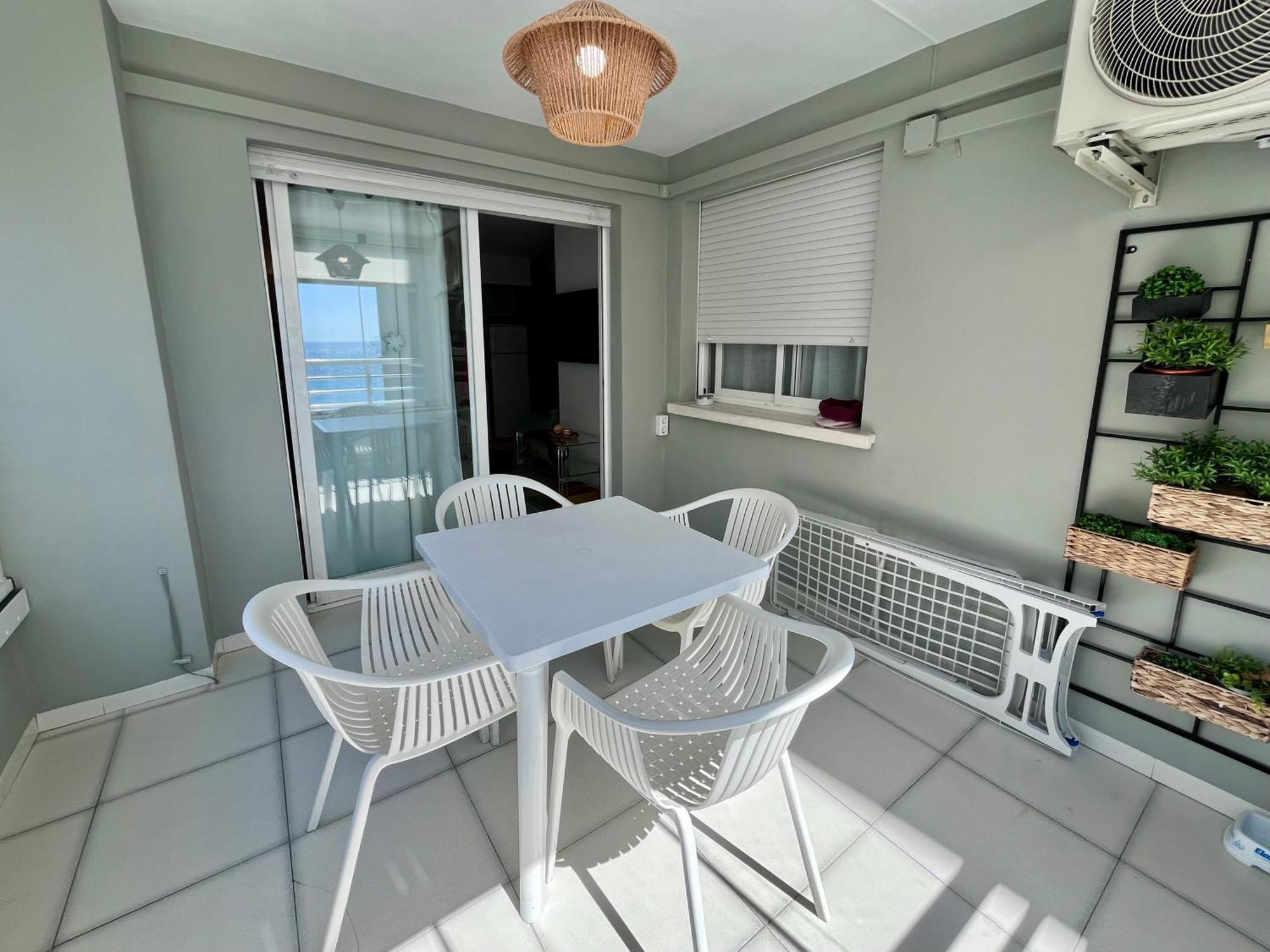 Modern Apartment On The Beach With Pool Calpe Bagian luar foto